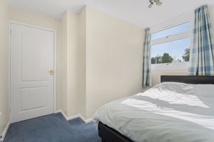 Bedroom- click for photo gallery